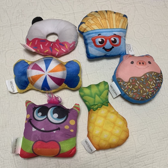 18 Food/Animal Printed Fabric Plushies - Picture 3 of 9